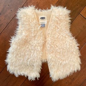 Old Navy Faux-Fur Cropped Vest